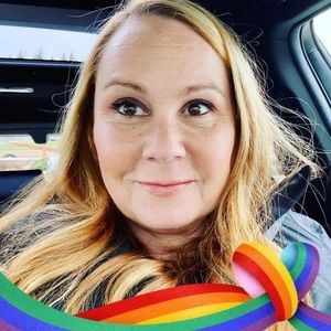 Meet your Posher, Dayna